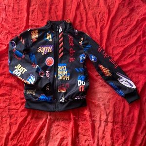 Nike kid size 4T top jacket on zipper bomber